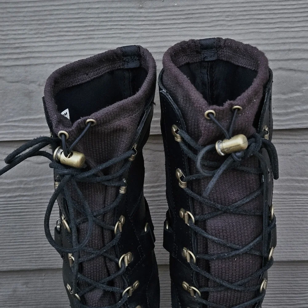 Sorel Black Leather Conquest Carly Boots Womens Size 8 Rubber Tall Waterproof